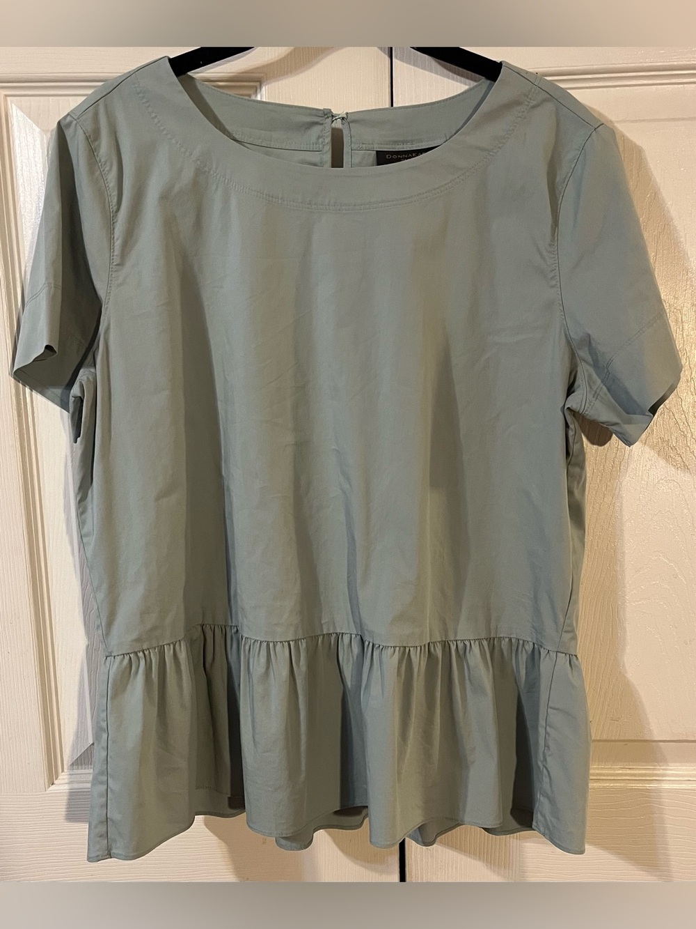 Donna Karen New York Peplum Short Sleeve Ruffle Shirt Size Large Green